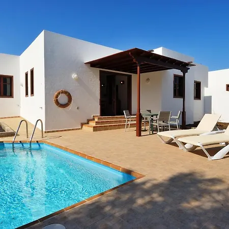Flamboyant Private Pool Playa Blanca (Lanzarote)